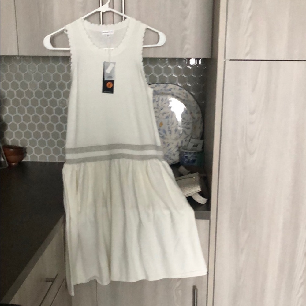 Minnie Rose off white Sundress with Sleeveless Design for Resort Wear